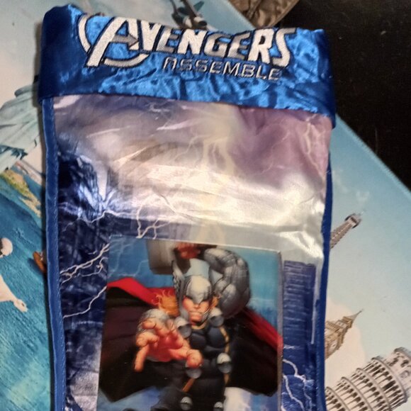 THOR: AVENGERS ASSEMBLE CHRISTMAS STICKING (LARGE) WITH HOLGRAPH - Picture 1 of 2